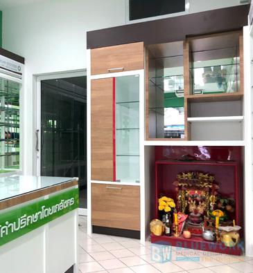 ออกแบบตกแต่งร้านขายยาเพชรบูรณ์ฟาร์มาซี-phetchabunpharmacy2